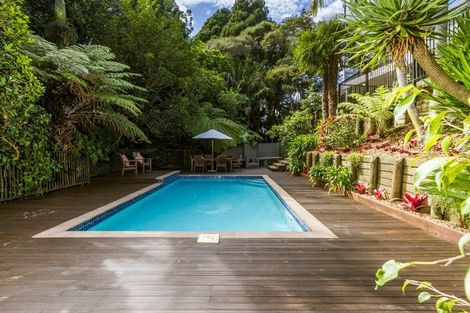 Photo of property in 20 Mcdowell Crescent, Hillcrest, Auckland, 0627