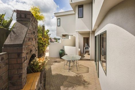 Photo of property in 121 Clovelly Road, Bucklands Beach, Auckland, 2012