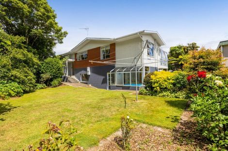 Photo of property in 11-13 Miro Street, Merrilands, New Plymouth, 4312