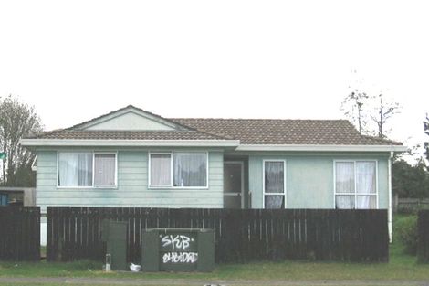 Photo of property in 1/226 Waitemata Drive, Ranui, Auckland, 0612