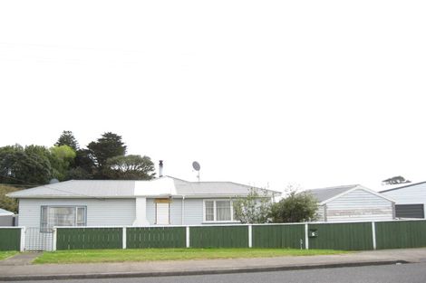 Photo of property in 5 Kingsford Street, Bell Block, New Plymouth, 4312