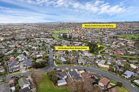 Photo of property in 163b Bradbury Road, Botany Downs, Auckland, 2010