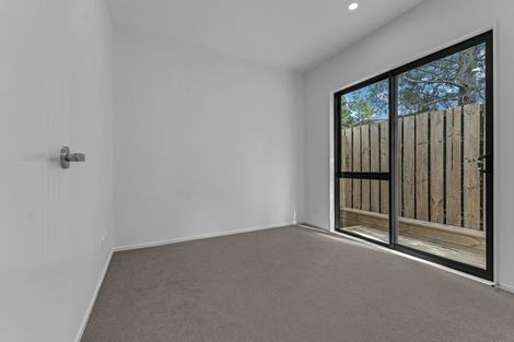Photo of property in 3b Raupapa Street, Northcote, Auckland, 0627