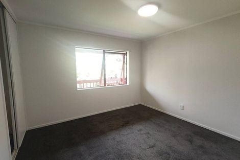 Photo of property in 8 Paramu Avenue, Birkdale, Auckland, 0626