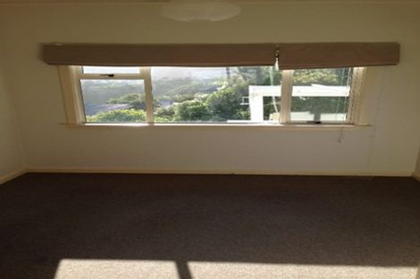 Photo of property in 140 The Ridgeway, Mornington, Wellington, 6021