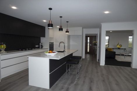 Photo of property in 4 Ellesmere Avenue, Bell Block, New Plymouth, 4312