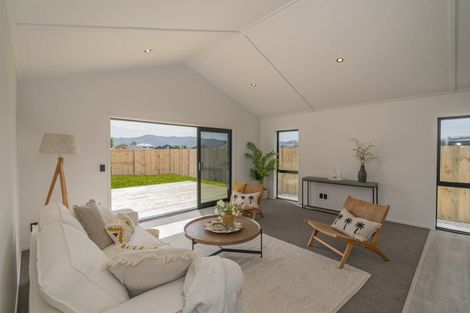 Photo of property in 26 Palm Drive, Whitianga, 3510