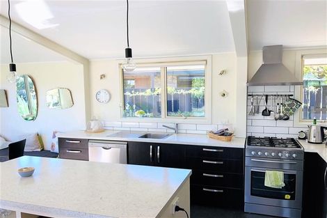 Photo of property in 21 Hunter Crescent, Wanaka, 9305