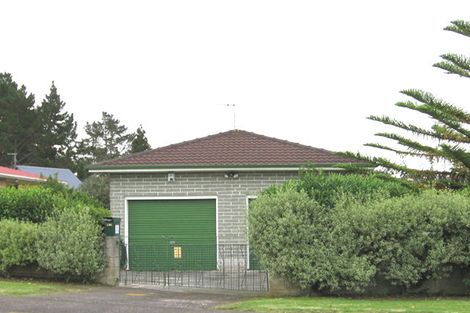 Photo of property in 336 Royal Road, Massey, Auckland, 0614