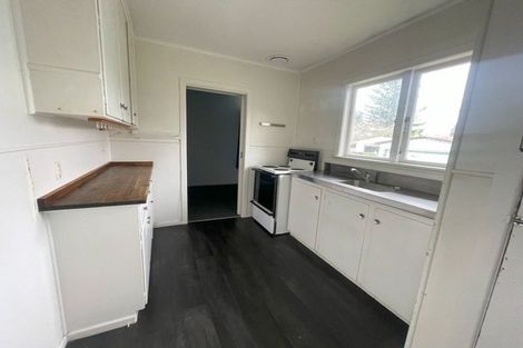 Photo of property in 10 Celia Place, Mangere East, Auckland, 2024