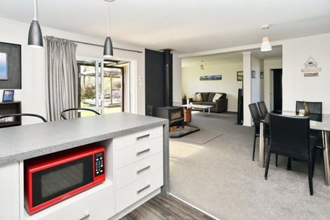 Photo of property in 4 Geisha Road, Waikuku, Rangiora, 7473