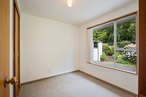 Photo of property in 6 Torvill And Dean Lane, Cashmere, Christchurch, 8022