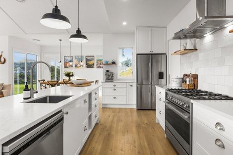 Photo of property in 5 Te Roera Drive, Taradale, Napier, 4112