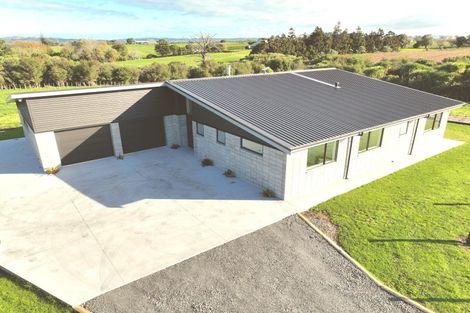 Photo of property in 82b Boyd Road, Clarks Beach, Pukekohe, 2679