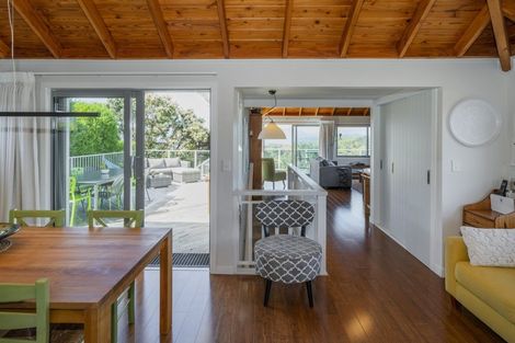 Photo of property in 111 Centennial Drive, Whitianga, 3510