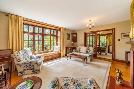 Photo of property in 51 Chatsworth Road, Silverstream, Upper Hutt, 5019