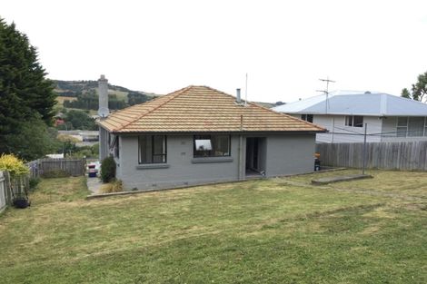 Photo of property in 50 Waldron Crescent, Green Island, Dunedin, 9018