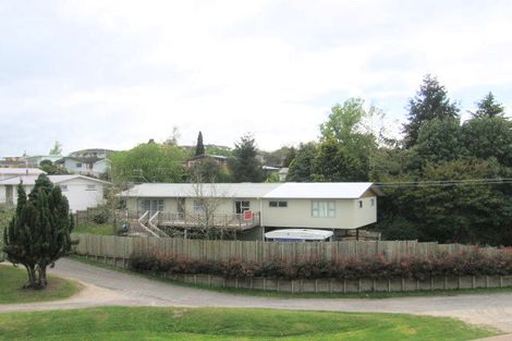 Photo of property in 80 Taharepa Road, Hilltop, Taupo, 3330