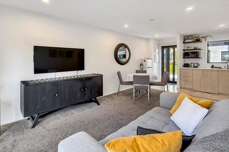 Photo of property in 5/16 Nova Place, Christchurch Central, Christchurch, 8011