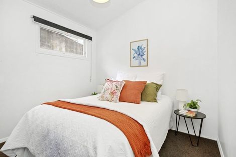 Photo of property in 6c Rewa Terrace, Tawa, Wellington, 5028