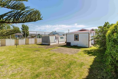 Photo of property in 46 Elizabeth Street, Moera, Lower Hutt, 5010