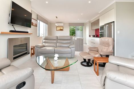 Photo of property in 14 Kiwa Crescent, Gulf Harbour, Whangaparaoa, 0930