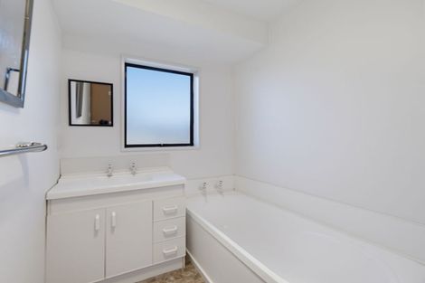 Photo of property in 3 Logie Place, Bromley, Christchurch, 8062