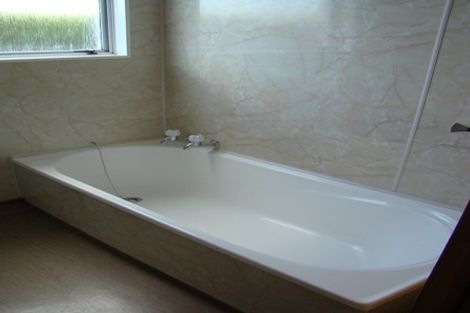 Photo of property in 90 Harbour Terrace, North Dunedin, Dunedin, 9016