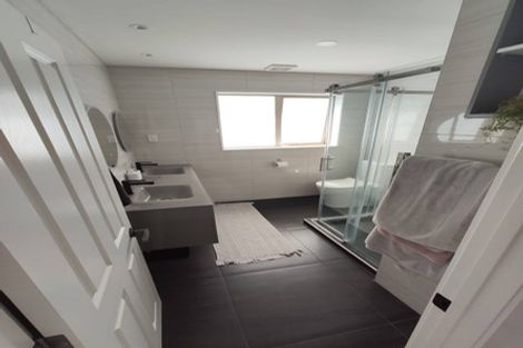 Photo of property in 2 Fitzwilliam Drive, Torbay, Auckland, 0630