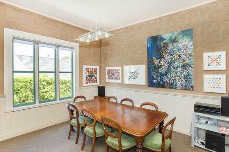 Photo of property in 27 Stout Street, Whataupoko, Gisborne, 4010