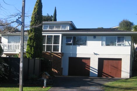 Photo of property in 15 Bellfield Road, Opaheke, Papakura, 2113