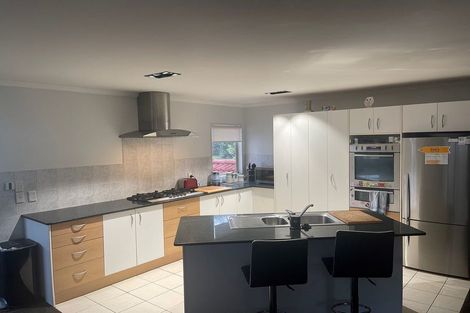 Photo of property in 4 Cinnabar Place, Westgate, Auckland, 0614