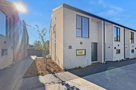 Photo of property in 1/88 Holly Road, St Albans, Christchurch, 8014