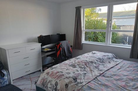 Photo of property in 1033a Fergusson Drive, Clouston Park, Upper Hutt, 5018
