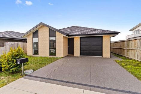 Photo of property in 4 Shrimpton Avenue, Woodend, 7610