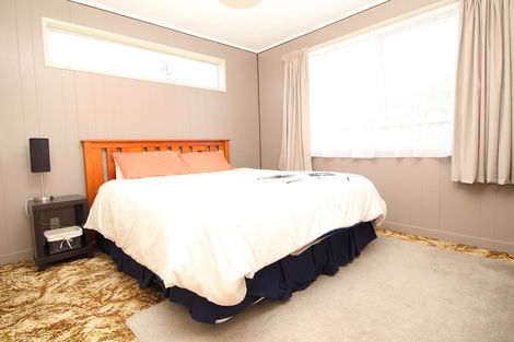 Photo of property in 97 Vodanovich Road, Te Atatu South, Auckland, 0610