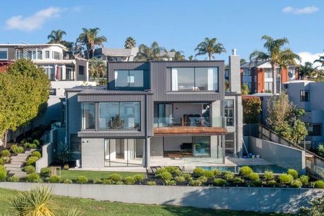 Photo of property in 66 Seacrest Drive, West Harbour, Auckland, 0618