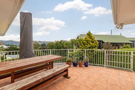 Photo of property in 27 Whero Avenue, Diamond Harbour, Lyttelton, 8971
