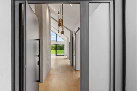 Photo of property in 261 Point Wells Road, Point Wells, 0986