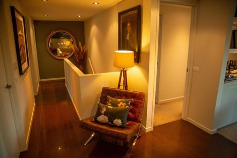 Photo of property in 10 Tapley Paddock, Wanaka, 9305