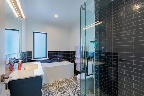 Photo of property in 5e Johnson Street, Waipawa, 4210