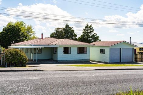 Photo of property in 55 Gorge Road, Maungaturoto, 0520