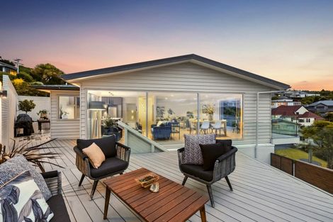 Photo of property in 63 Cliffs Road, Saint Clair, Dunedin, 9012