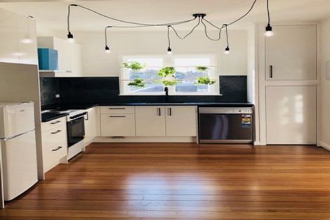 Photo of property in 2/39 Esmonde Road, Takapuna, Auckland, 0622