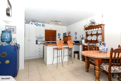 Photo of property in 28 Crispe Road, Clarks Beach, 2122