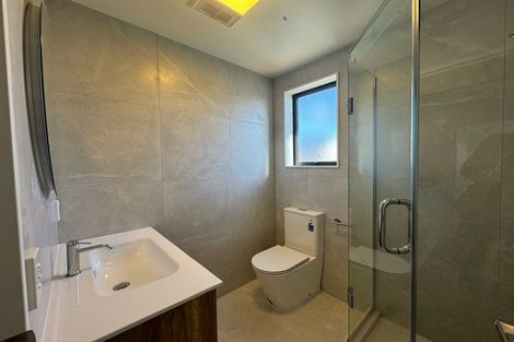 Photo of property in 28 Tukauri Place, Papakura, 2110