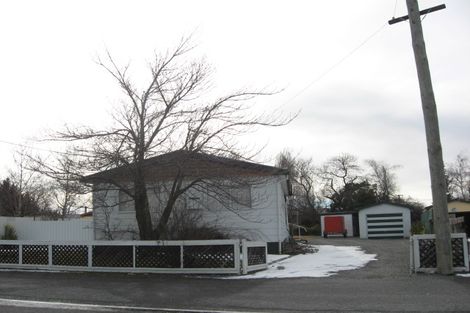 Photo of property in 32 Tasman Road, Twizel, 7901