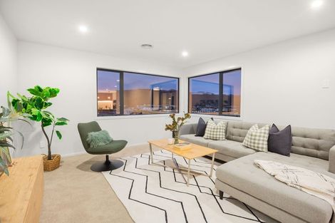 Photo of property in 26 Te Hoiere Street, Aotea, Porirua, 5024