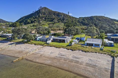 Photo of property in 858 Pataua South Road, Pataua South, Onerahi, 0192