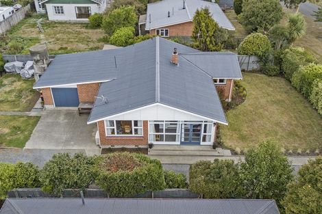 Photo of property in 2 Mcilraith Street, Darfield, 7510